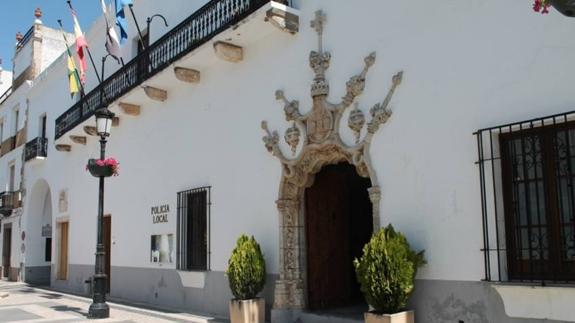 Fachada del Ayuntamiento de Olivenza. 