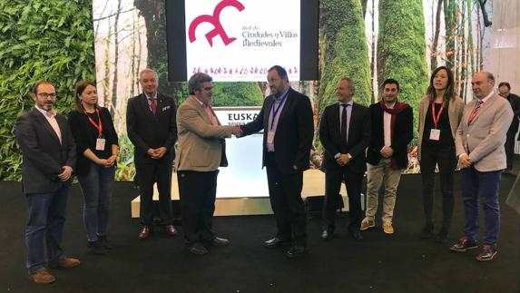 Olivenza estuvo presente en las reuniones técnicas de la Red de Ciudades y Villas Medievales. 