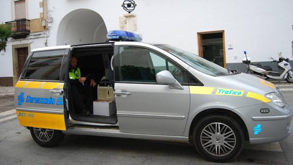 Vehículo utilizado por la Policía Local, de la DGT. 