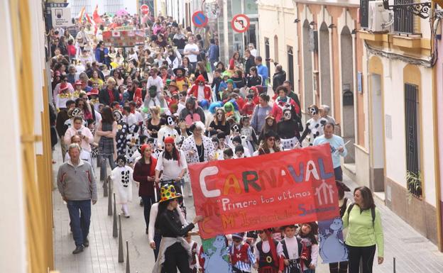 Desfile del Caranval Infantil ayer en Puebla de la Calzada