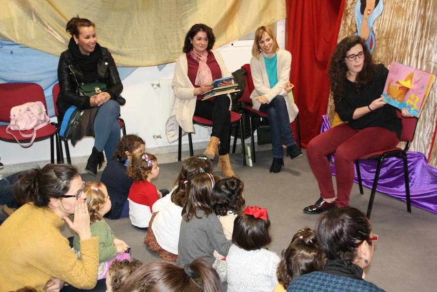 Actividad en la bebeteca 