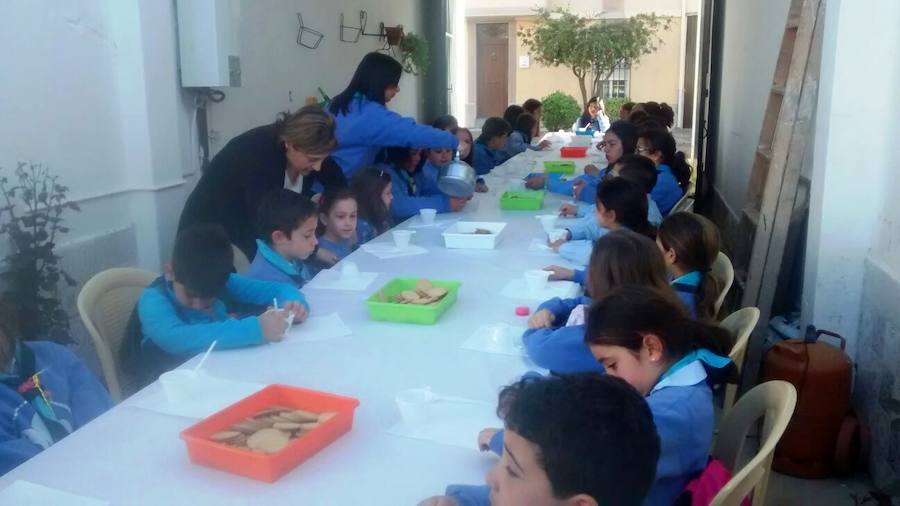 Componentes del grupo Scouts durante la convivencia 