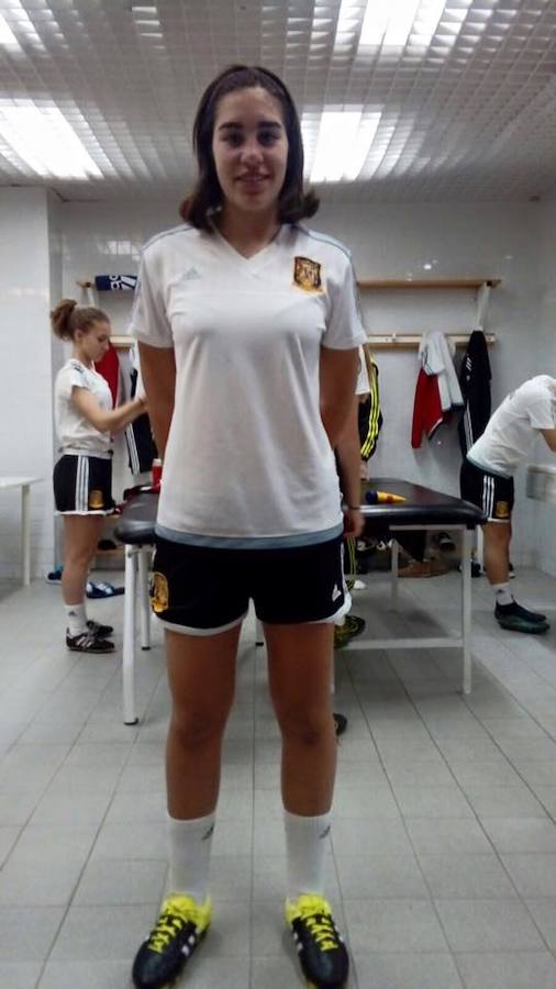 La selección española sub 16 llama a Elena Redondo