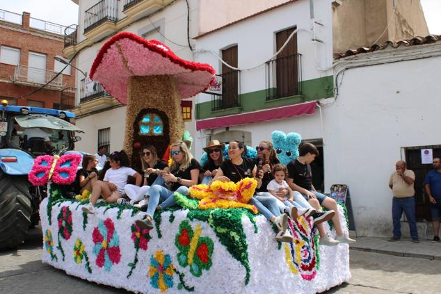 Fotos: Originalidad, color y mucha tradición en el desfile de San Isidro