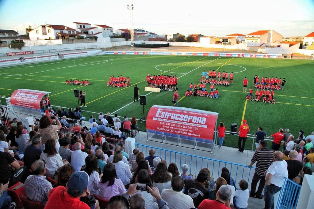 La presentación de las diferentes categorías del club 