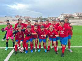 Buen viernes para la Escuela de Fútbol del CD Quintana
