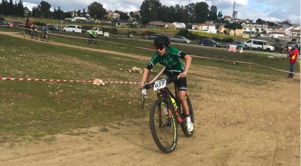 Gran actuación del Quintana-Proingo Team en el Garrobo
