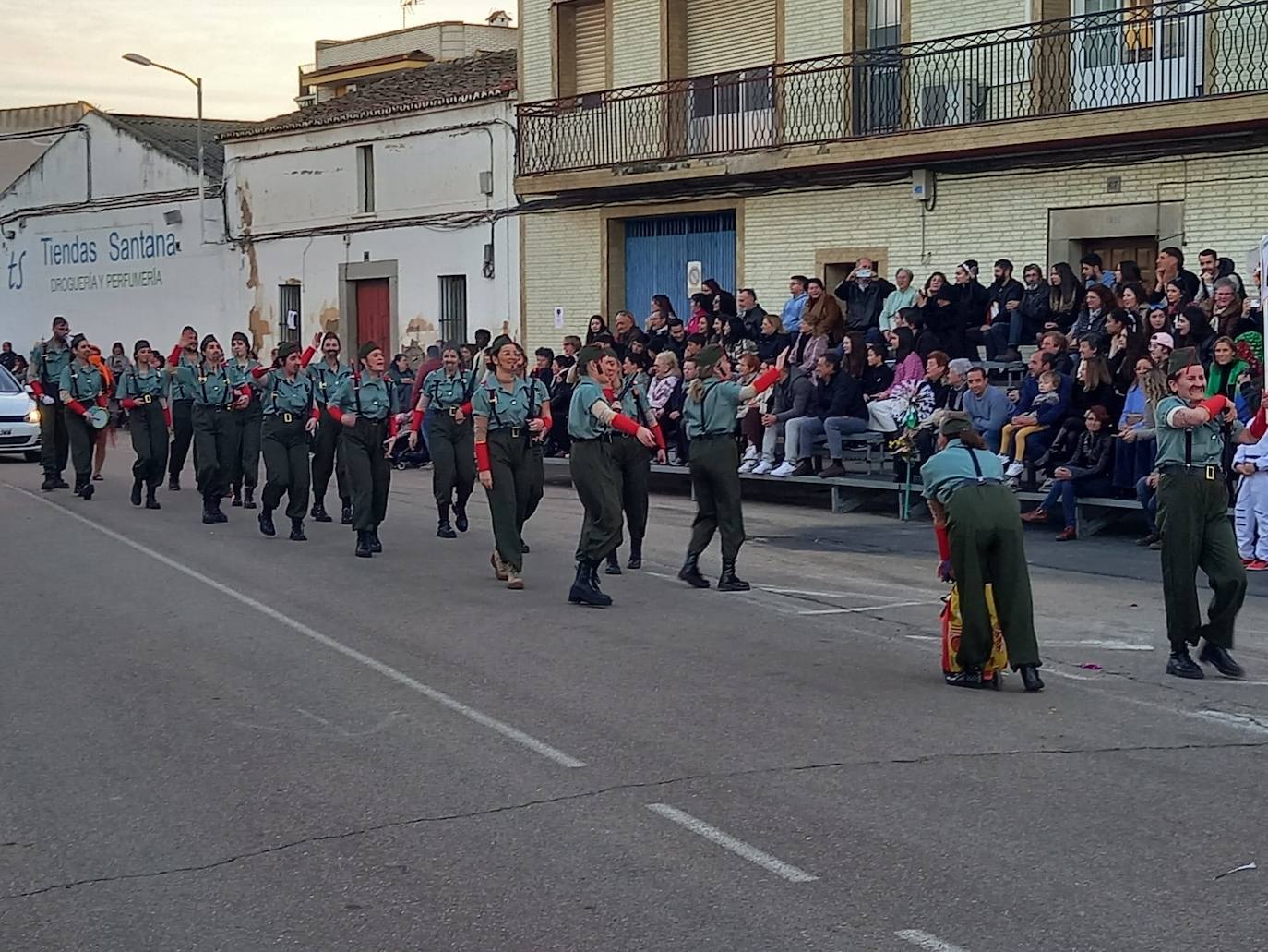 Color, diversión y mucha originalidad en el &#039;Lunes de Carnaval&#039;