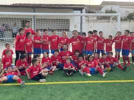 Histórica jornada para la Escuela de fútbol del CD Quintana
