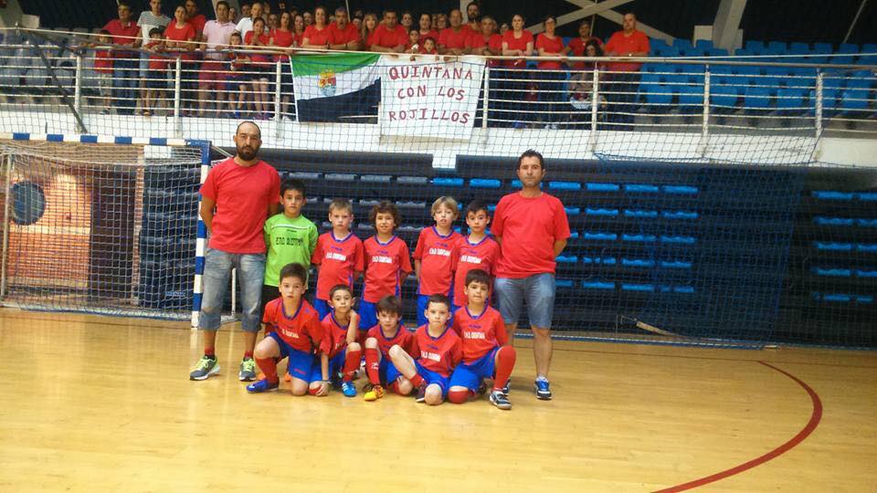 El equipo prebenjamín de fútbol sala, subcampeón en el Campeonato Nacional de clubes de base celebrado en Alicante