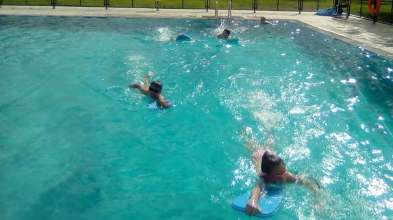 Durante las clases de natación 