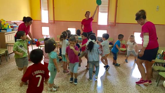 Los niños de 1º Infantil en la guardería 