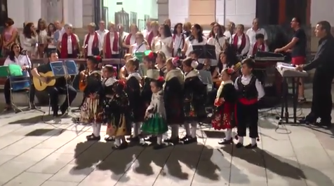 Cientos de quintanenses asistieron a la celebración del Día de Extremadura
