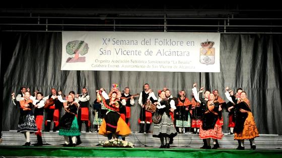 La Besana participa este fin de semana en el Festival Folclórico Internacional 'La Esteva' en Segovia