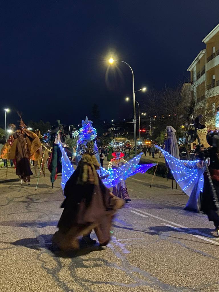 Fotos: Melchor, Gaspar y Baltasar dejaron su magia en San Vicente de Alcántara