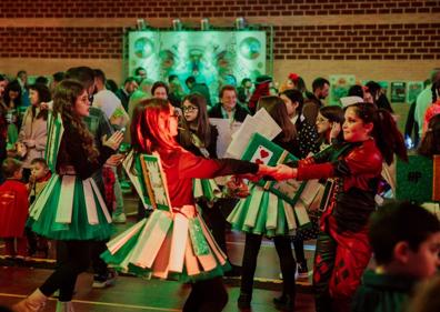 Imagen secundaria 1 - San Vicente celebra con ganas su Carnaval 2023