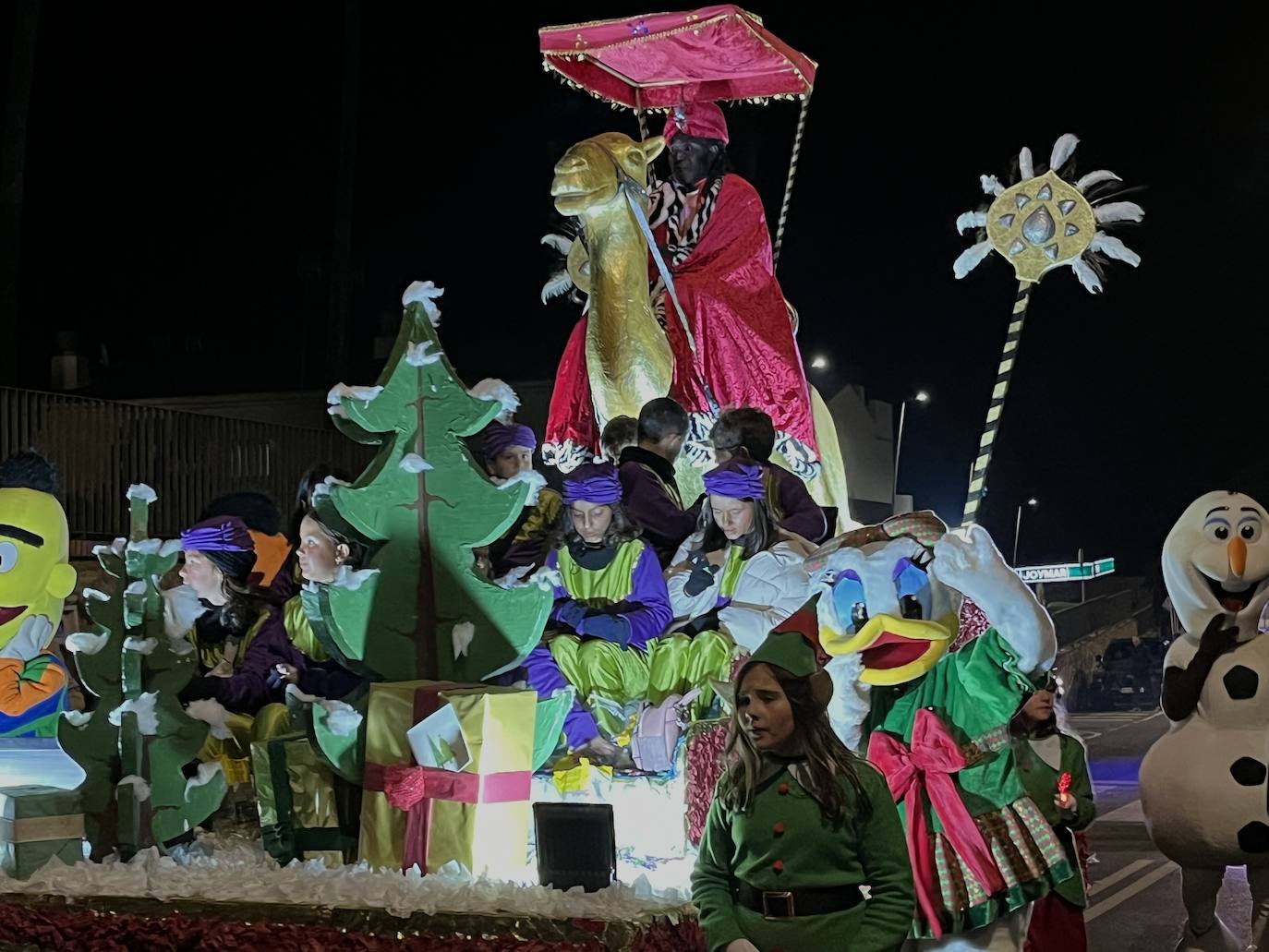San Vicente recibe la visita de los Reyes Magos