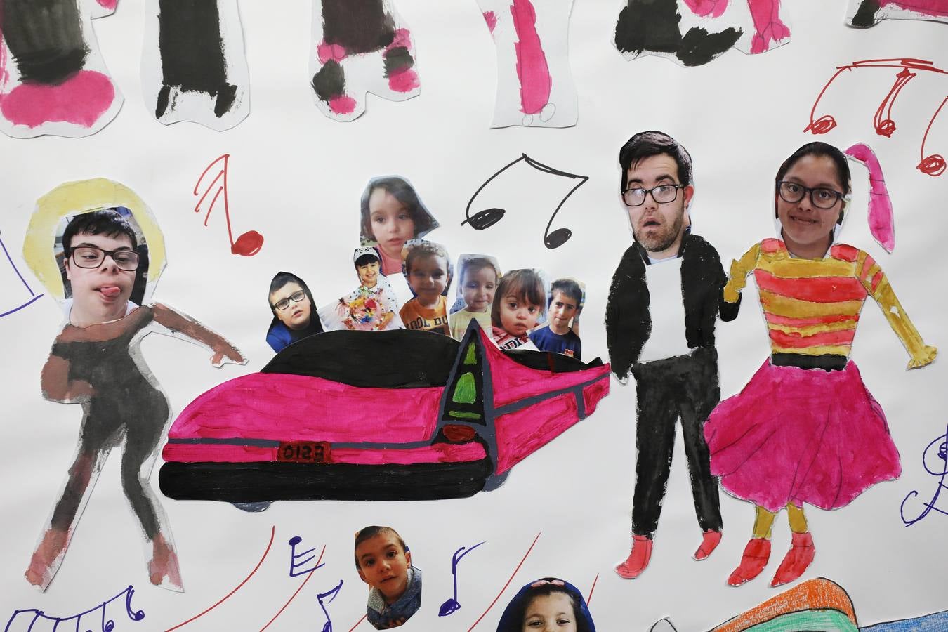 El centro cultural Santo Domingo acoge hasta el 14 de abril una muestra de arte de Down Mérida 'Igual-Arte. Todos los trazos tienen su color' es el resultado, tras más de un año de trabajo, del esfuerzo y la creatividad de los componentes que conforman el taller de pintura de Down Mérida.