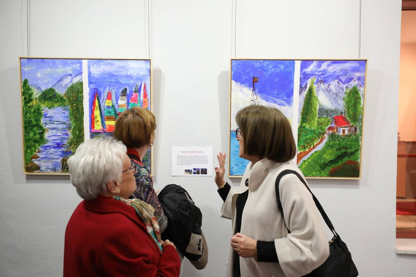 El centro cultural Santo Domingo acoge hasta el 14 de abril una muestra de arte de Down Mérida 'Igual-Arte. Todos los trazos tienen su color' es el resultado, tras más de un año de trabajo, del esfuerzo y la creatividad de los componentes que conforman el taller de pintura de Down Mérida.