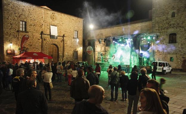 Festival solidario en Cáceres.