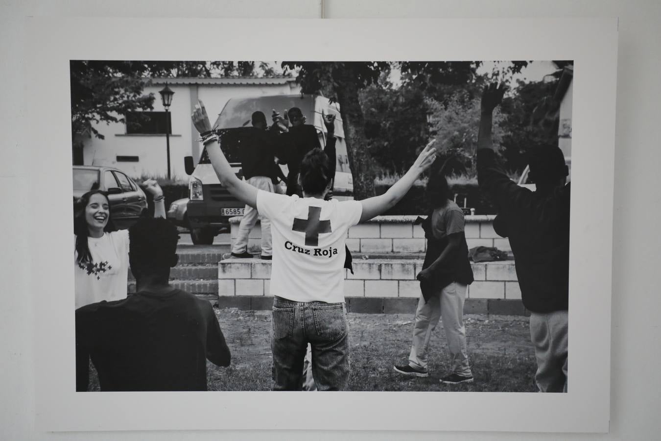 Fotos: El patio de la Asamblea de Extremadura acoge la exposición 'La revelación de la empatía'