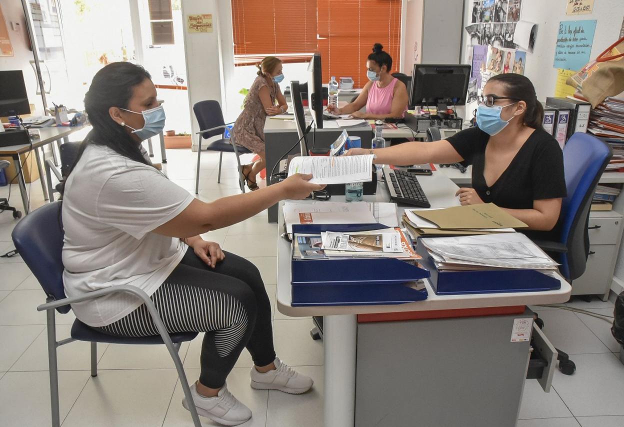 «Pedí el Ingreso Mínimo Vital hace más de dos meses y no me han dicho nada»