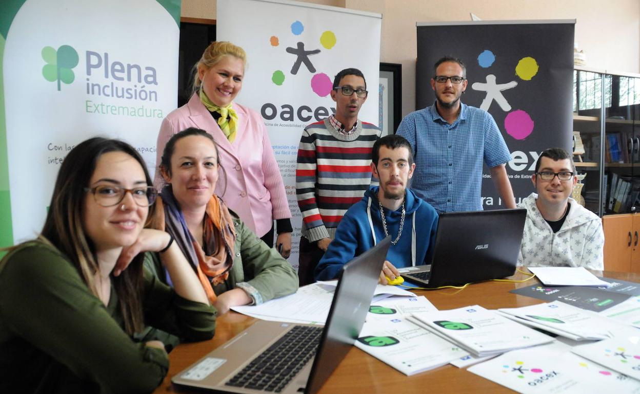 Plena Inclusión presenta la campaña 'Lánzate a la Lectura Fácil'