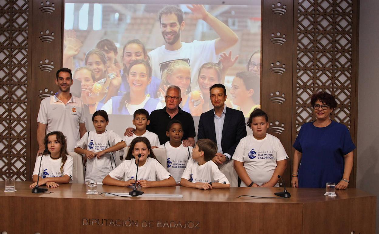 El Campus Calderón promueve los valores del deporte, convivencia y solidaridad en los jóvenes