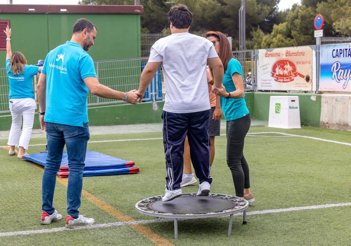Voluntariado CaixaBank en Extremadura impulsa actividades solidarias durante el verano
