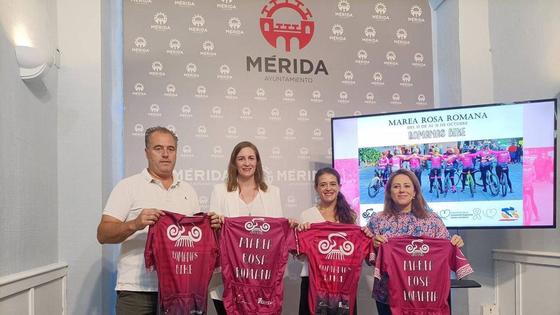 El Club Romanas Bike de Mérida pedalea unos 500 kilómetros para recaudar fondos a favor de un estudio contra el cáncer