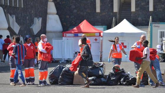 Cáceres acoge a 40 inmigrantes procedentes de Canarias