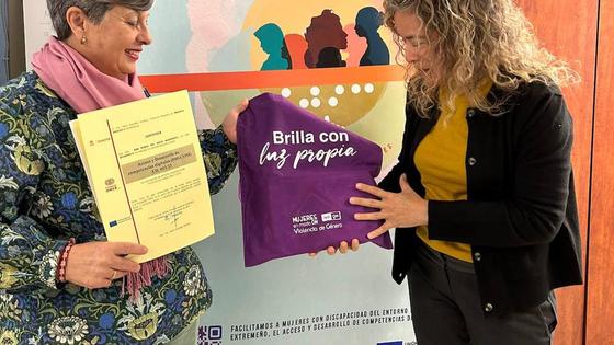 Finalizan tres talleres del programa 'AuténTICas', que dota de formación digital a mujeres con discapacidad