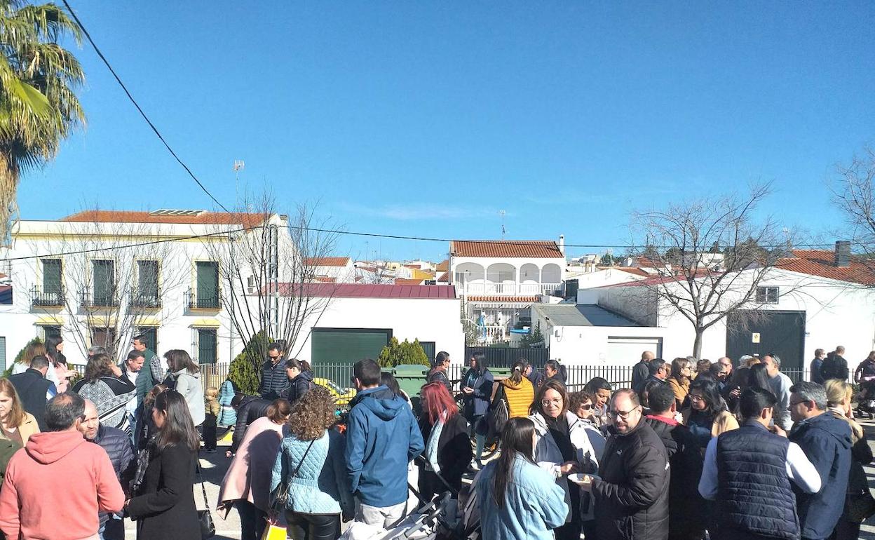 Fuente del Maestre recauda 5.500 euros para el pequeño Hugo Cordón