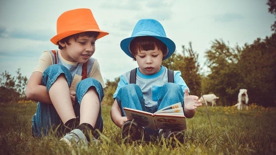 Nace en Cáceres una asociación de literatura infantil y narradores para recaudar fondos para afectados por la dana