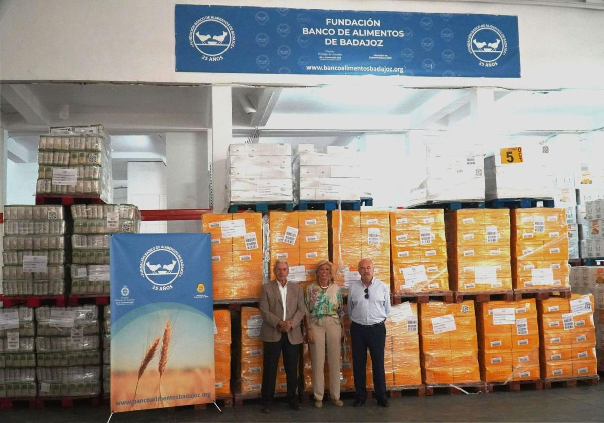 Fundación CB dona más de 35.000 kilos de alimentos al Banco de Alimentos de Badajoz