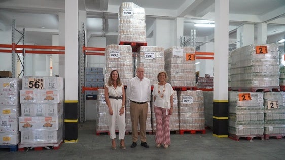 Fundación Caja Badajoz dona más de 21.000 kilos de alimentos al Banco de Alimentos de Badajoz