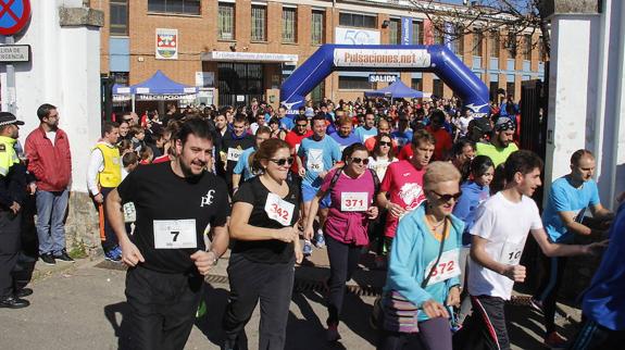 El colegio Diocesano de Cáceres celebra la segunda carrera solidaria destinada a Cáritas