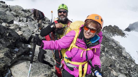 Un guía de montaña para personas ciegas