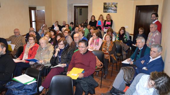 Encuentro de voluntarios de Cáritas en Trujillo.