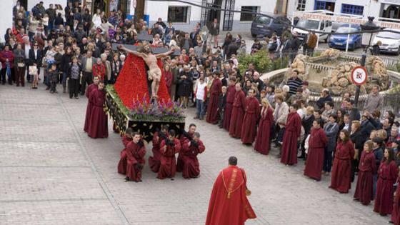 Talarrubias disfruta de su Semana Santa con fervor y pasión