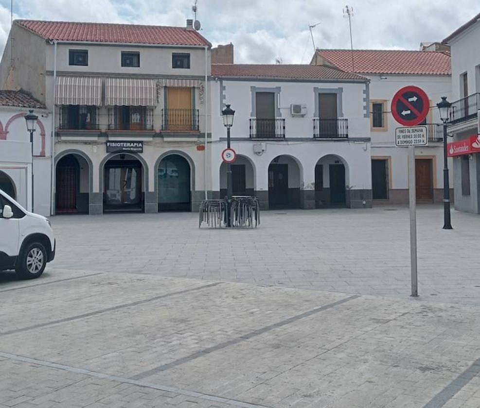 Plaza de España. Talarrubias.