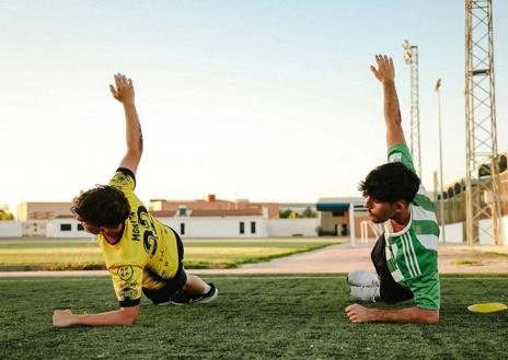 Imagen secundaria 1 - El CD Talarrubias comienza los entrenamientos