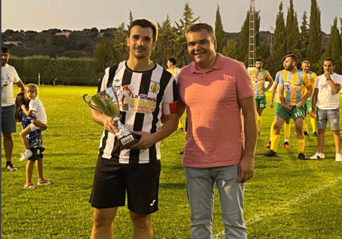 El CD Talarrubias se hace con el Trofeo Virgen de la Cueva