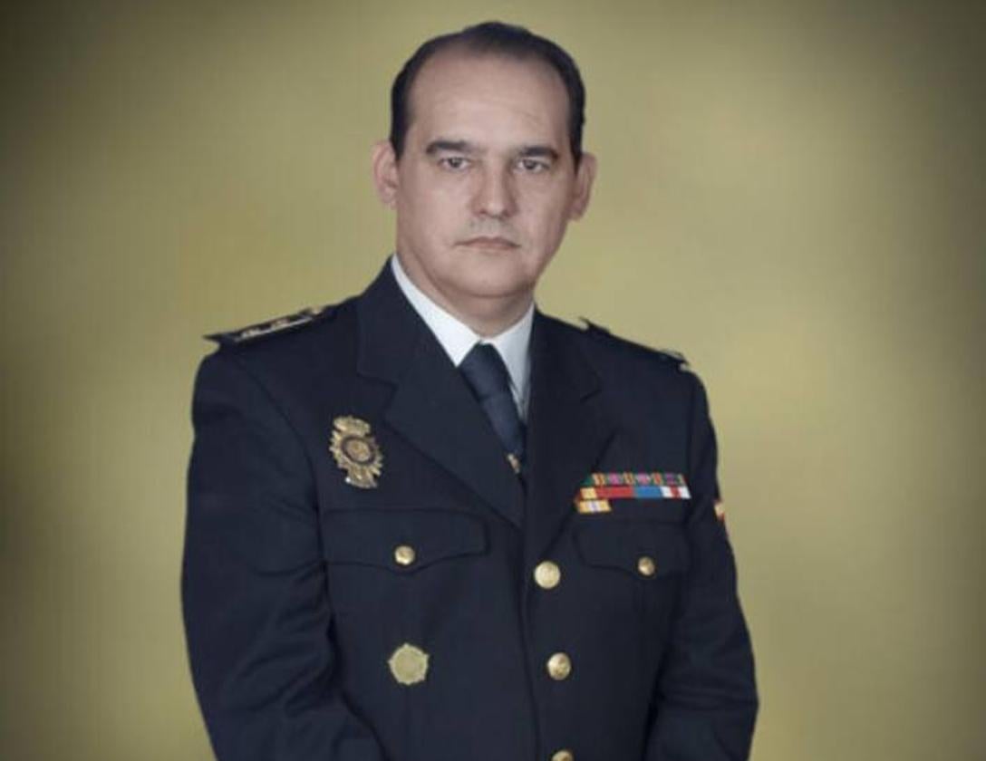 Aurelio Fernández habla sobre la Policía y la Guardia Civil antes de la Segunda República en Badajoz