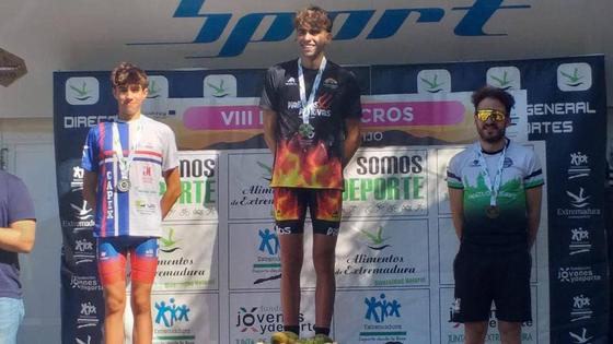 El talarrubiense Miguel Blanco se proclamó campeón de Extremadura de Duatlón Cros