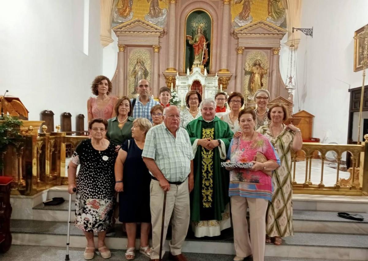 Imagen secundaria 1 - María José Guillo, nueva directora de Cáritas Talarrubias
