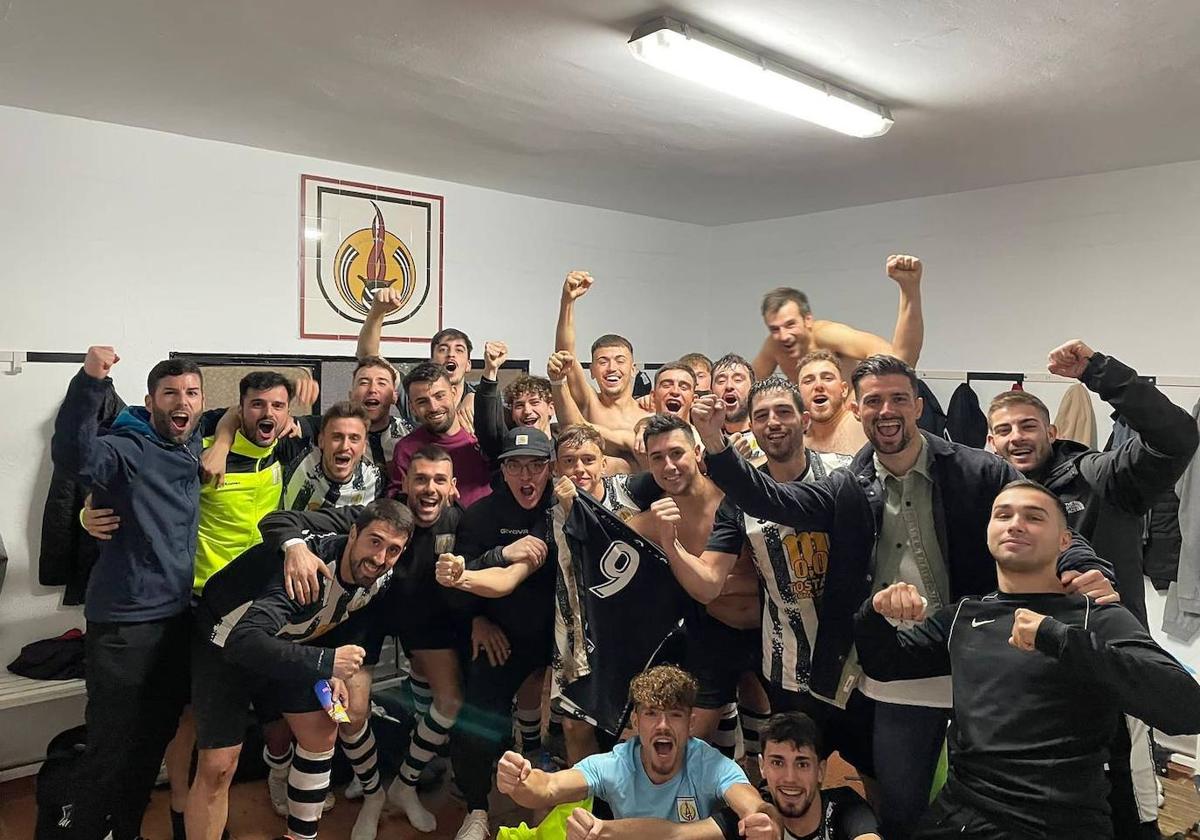 El Talarrubias vence al líder