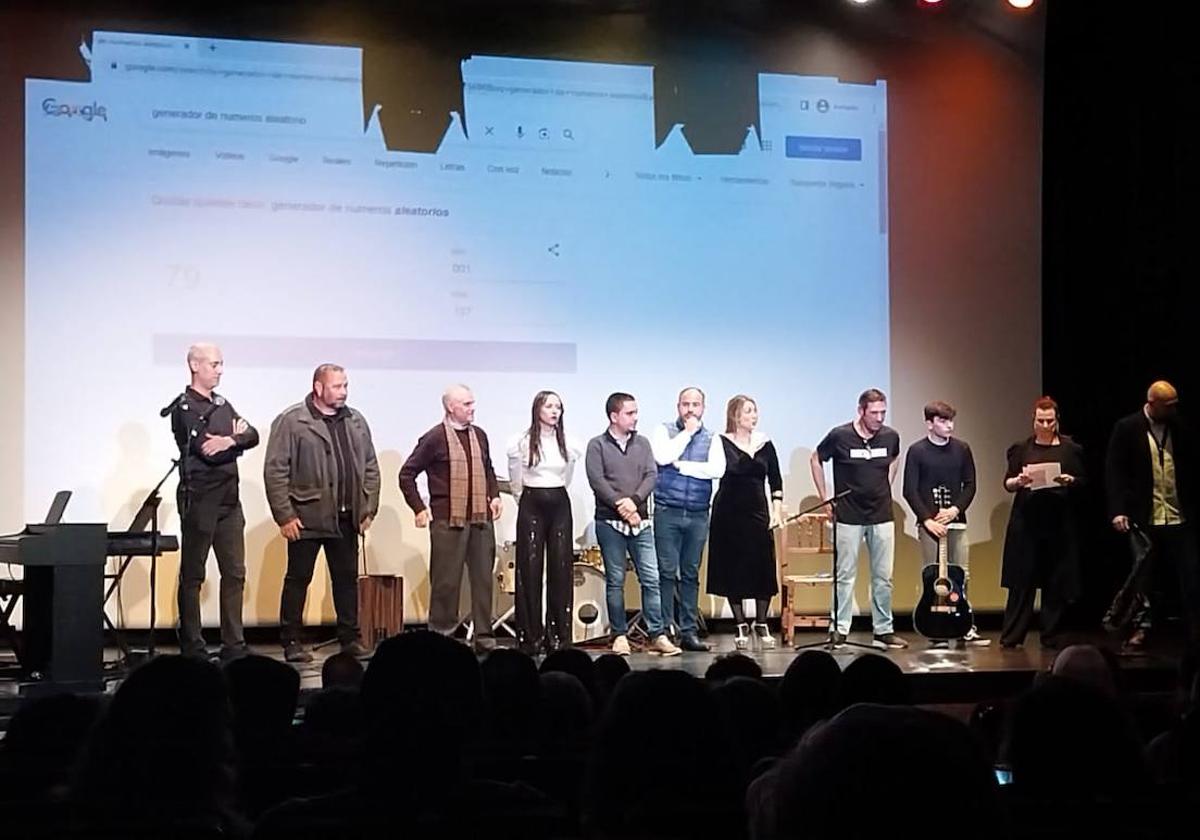 Celebrada la I Gala Solidaria del Día de los Inocentes de Talarrubias
