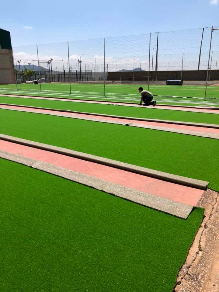 Remodelación de las pistas de tenis.