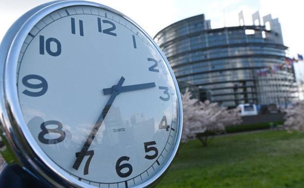 Esta noche, cambio de hora: adelantamos los relojes al horario de verano